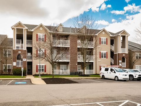 Photo of 1009 Stockton Rdg Rdg, Cranberry Twp, PA 16066 (MLS # 1746528)