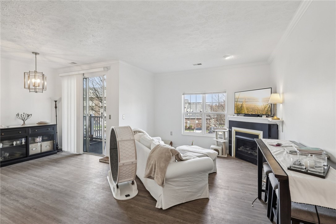 1009 Stockton Rdg