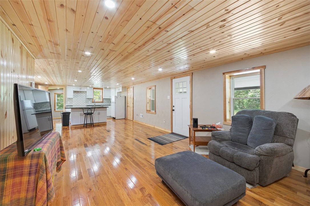 Dawson, Pennsylvania 15428, United States, 3 Bedrooms Bedrooms, ,2 BathroomsBathrooms,Residential,Active,144946