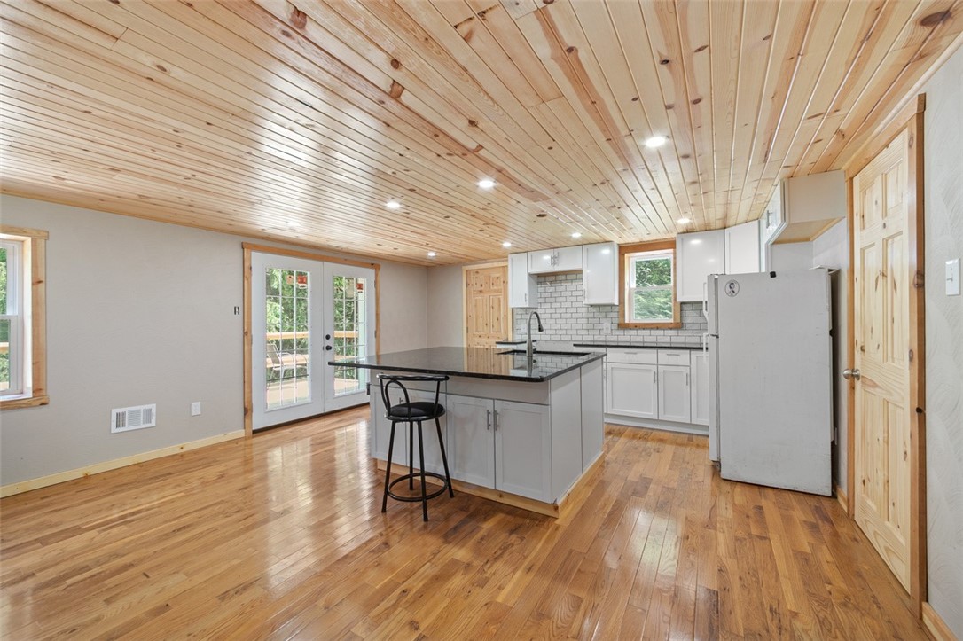 Dawson, Pennsylvania 15428, United States, 3 Bedrooms Bedrooms, ,2 BathroomsBathrooms,Residential,Active,144946