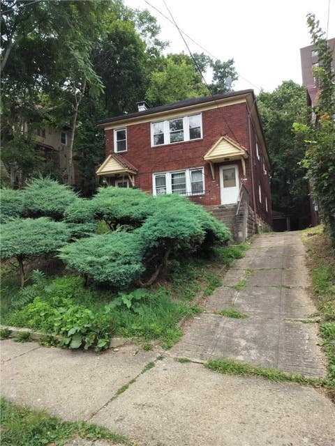Photo for 5640-5642 Beacon