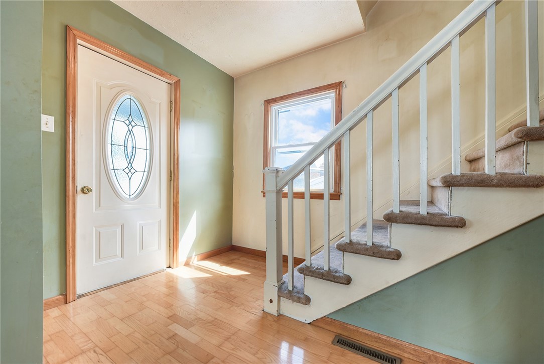 1925 Irwin Street St, Aliquippa, Pennsylvania image 4