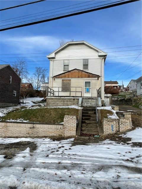 Photo of 1617 Mcbride St, Pittsburgh, PA 15207 (MLS # 1735385)