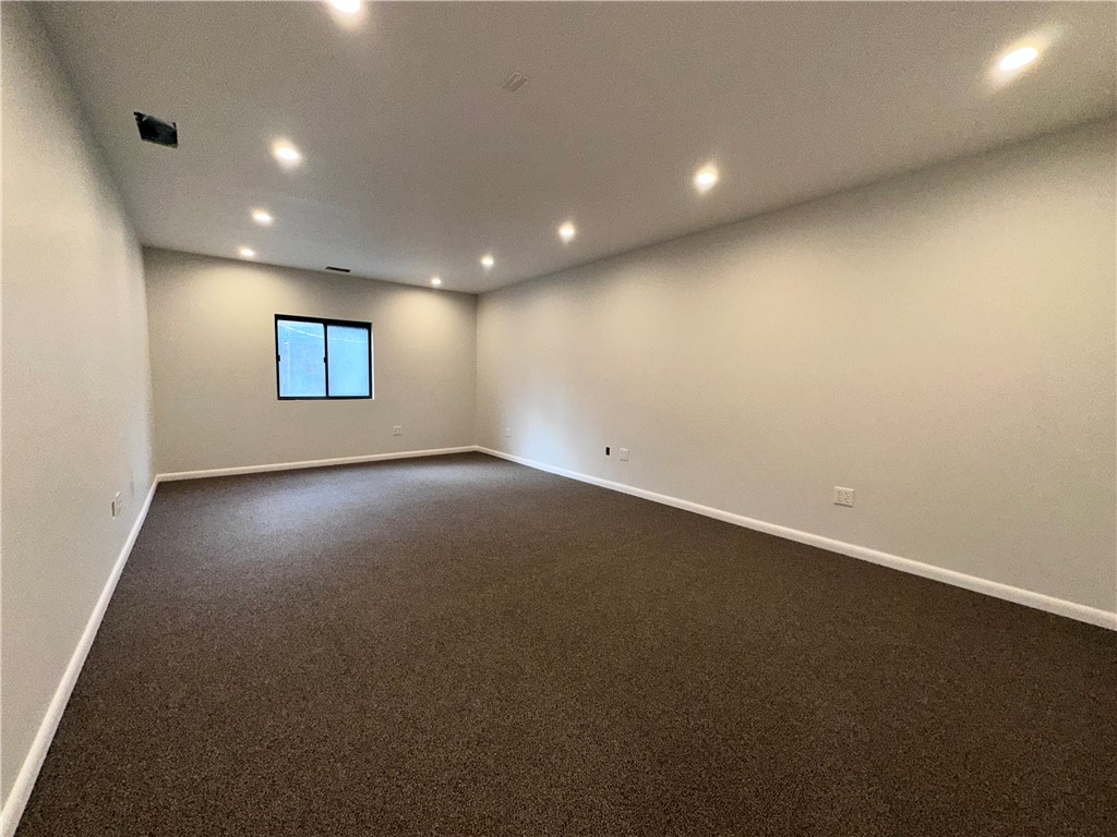 West End, Pennsylvania 15220, United States, ,Residential,Active,63525