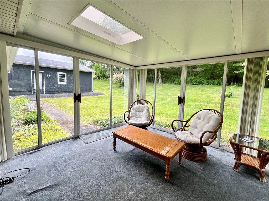 Hanover Twp - Wsh, Pennsylvania 15021, United States, 3 Bedrooms Bedrooms, ,2 BathroomsBathrooms,Residential,Contingent,144487
