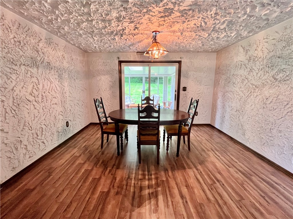 Hanover Twp - Wsh, Pennsylvania 15021, United States, 3 Bedrooms Bedrooms, ,2 BathroomsBathrooms,Residential,Contingent,144487