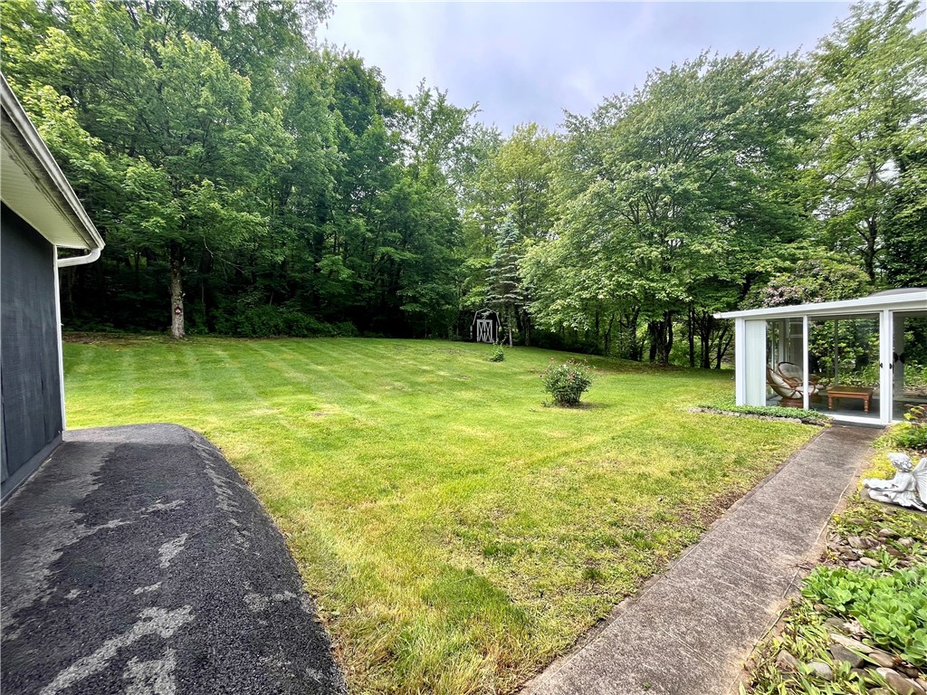 Hanover Twp - Wsh, Pennsylvania 15021, United States, 3 Bedrooms Bedrooms, ,2 BathroomsBathrooms,Residential,Contingent,144487