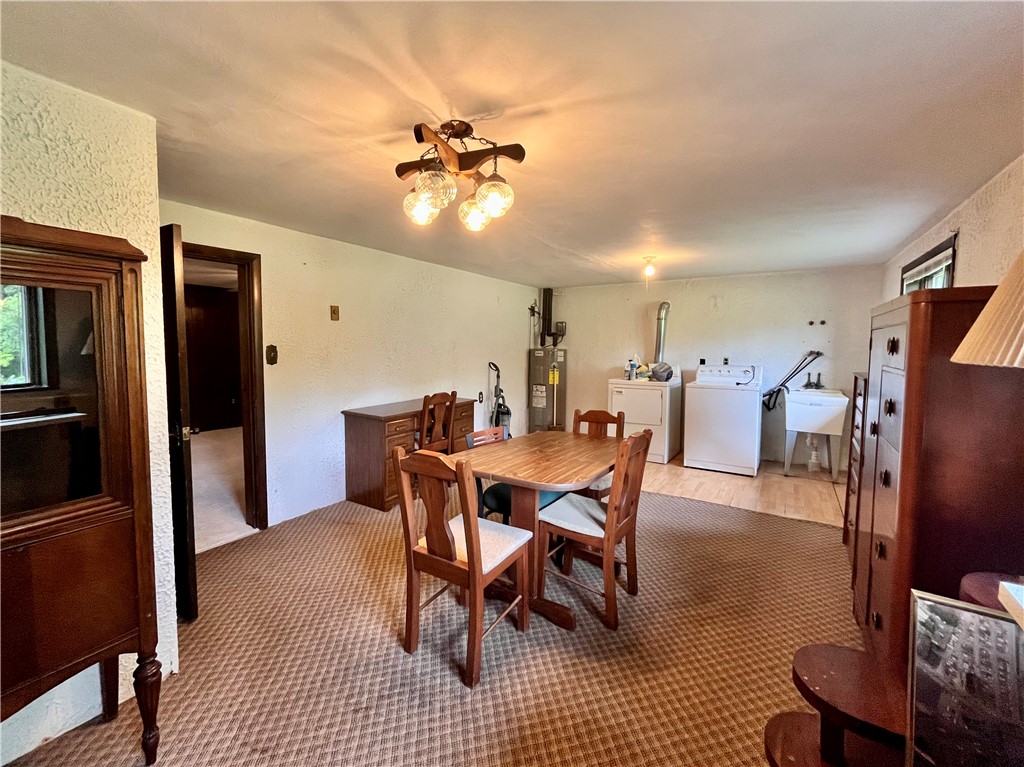 Hanover Twp - Wsh, Pennsylvania 15021, United States, 3 Bedrooms Bedrooms, ,2 BathroomsBathrooms,Residential,Contingent,144487