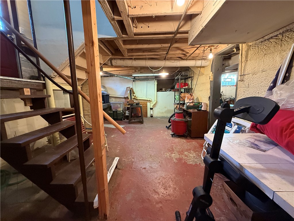 Greenville Boro, Pennsylvania 16125, United States, 3 Bedrooms Bedrooms, ,2 BathroomsBathrooms,Residential,Active,236705