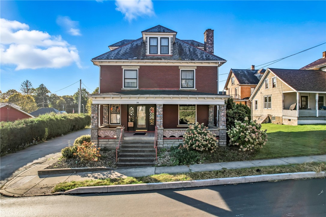 Greenville Boro, Pennsylvania 16125, United States, 3 Bedrooms Bedrooms, ,2 BathroomsBathrooms,Residential,Active,236705