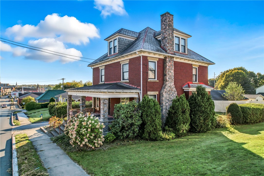 Greenville Boro, Pennsylvania 16125, United States, 3 Bedrooms Bedrooms, ,2 BathroomsBathrooms,Residential,Active,236705