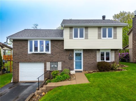 Photo of 166 Maryellen Dr, North Versailles, PA 15137 (MLS # 1750718)