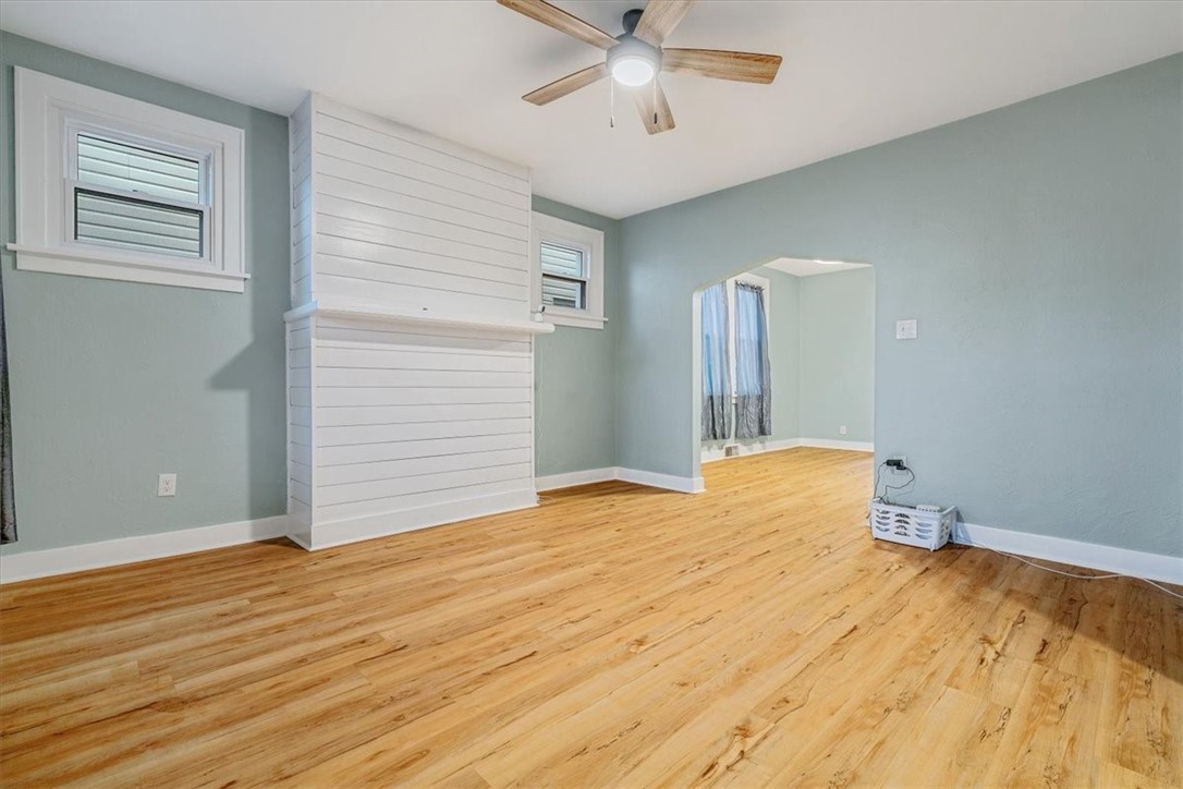 Munhall, Pennsylvania 15120, United States, 3 Bedrooms Bedrooms, ,2 BathroomsBathrooms,Residential,Active,216836