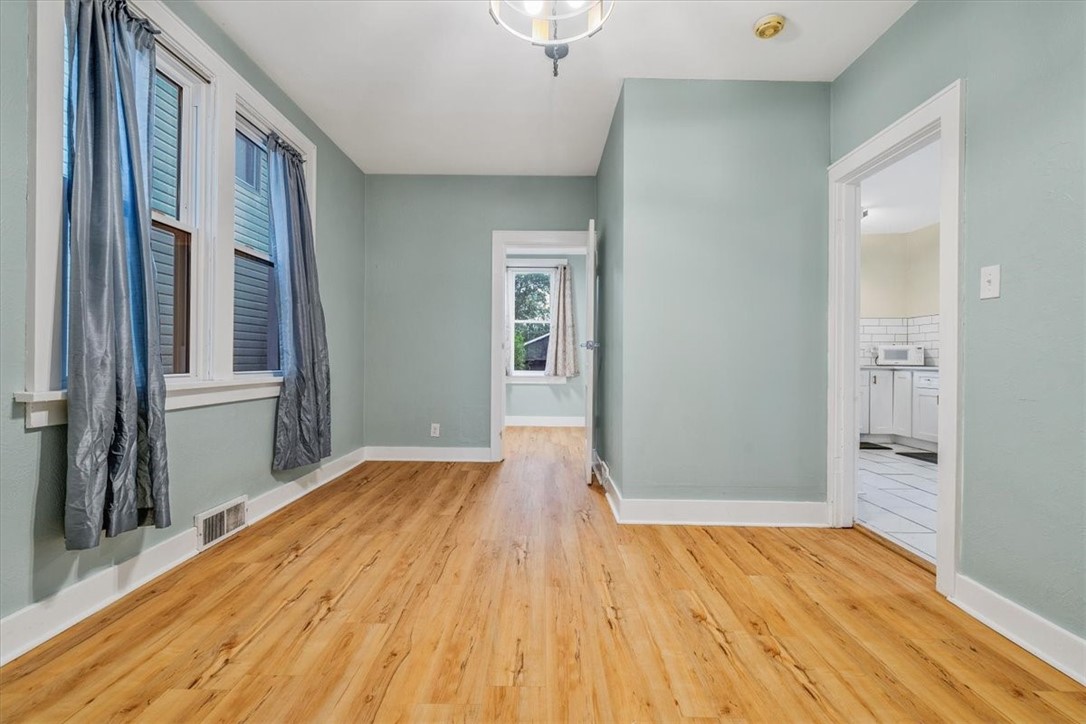 Munhall, Pennsylvania 15120, United States, 3 Bedrooms Bedrooms, ,2 BathroomsBathrooms,Residential,Active,216836