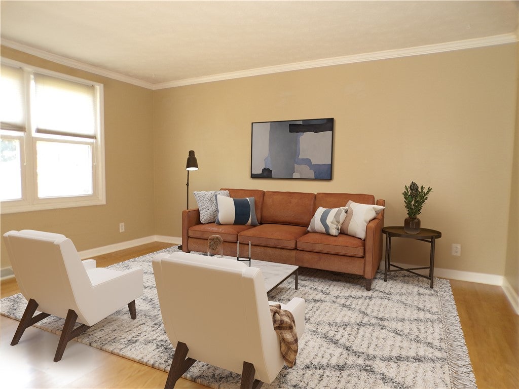 118 Whitney Dr