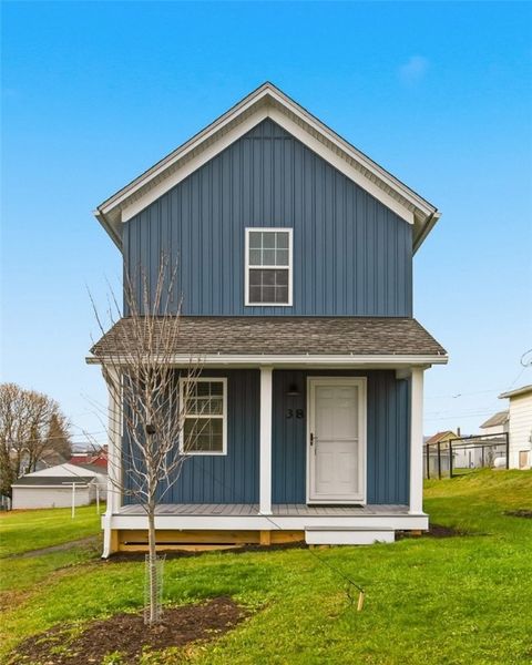 Photo of 38 3rd St, Cairnbrook, PA 15924 (MLS # 1731676)