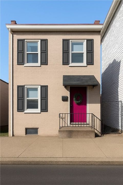 Photo of 1717 Sidney St, Pittsburgh, PA 15203 (MLS # 1725227)