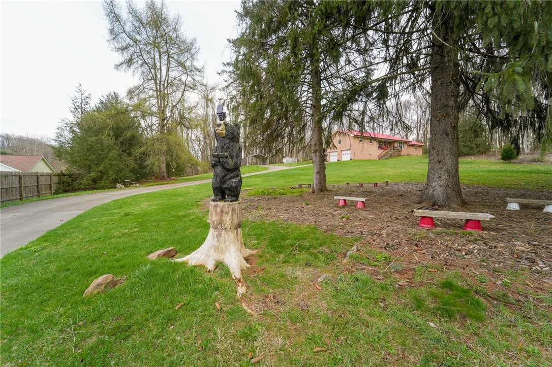 276 Rolling Hills Rd Rd, Ruffs Dale, Pennsylvania image 3
