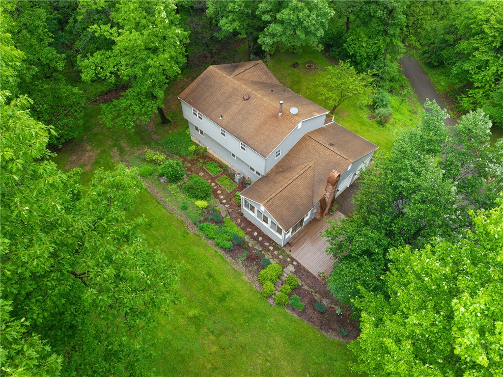 Cranberry Twp, Pennsylvania 16066, United States, 4 Bedrooms Bedrooms, ,4 BathroomsBathrooms,Residential,Active,95660