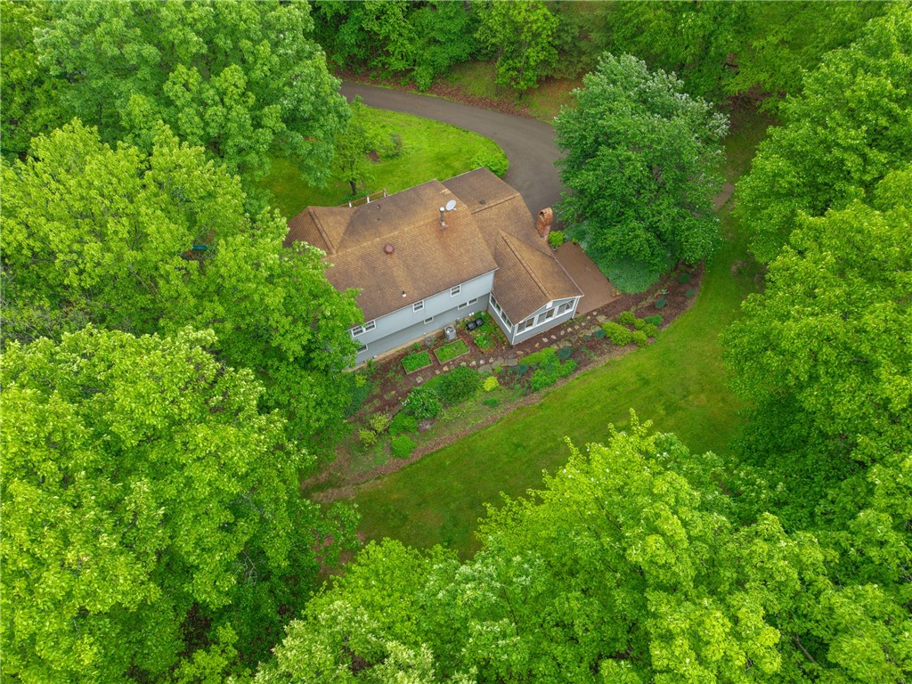 Cranberry Twp, Pennsylvania 16066, United States, 4 Bedrooms Bedrooms, ,4 BathroomsBathrooms,Residential,Active,95660