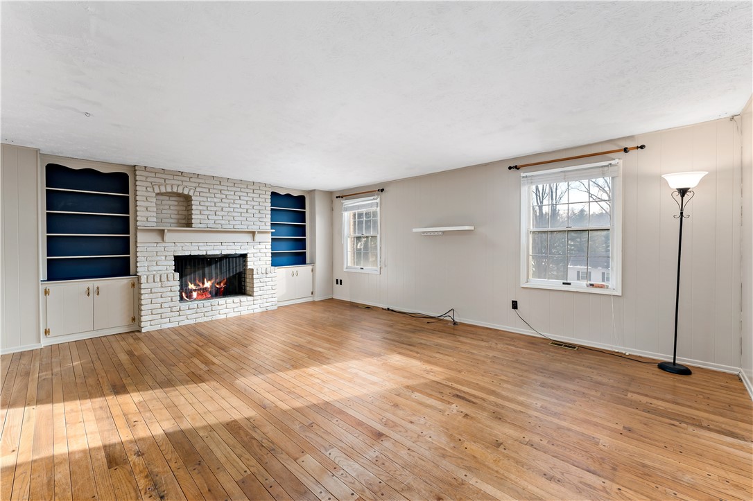 1523 Hastings Mill Rd