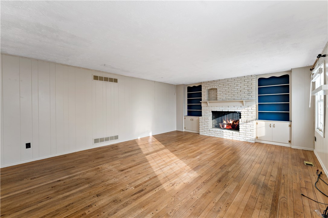 1523 Hastings Mill Rd