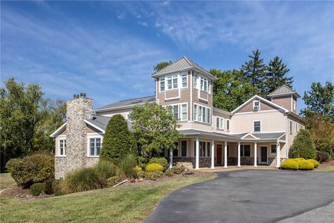 964 Thorn Run Rd Moon/Crescent Twp PA 15108