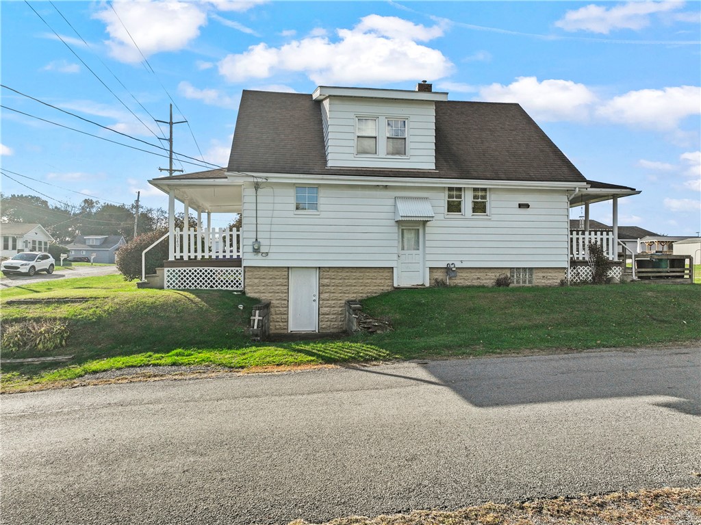 1040 Kanawha St