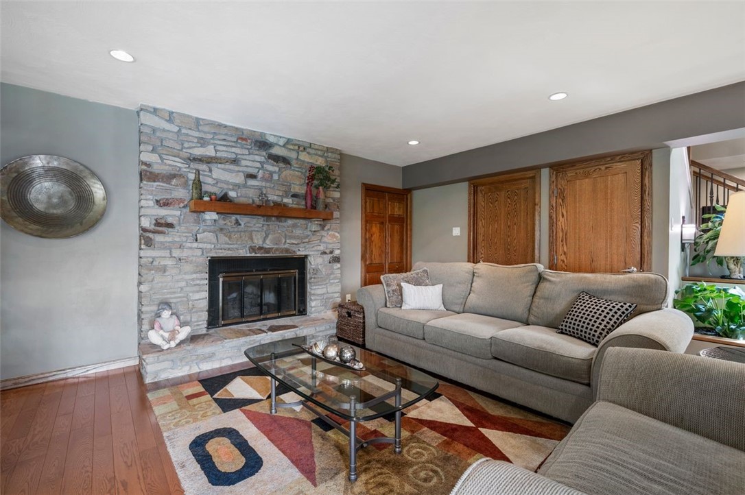 2698 Bethel Crest Dr, Bethel Park, Pennsylvania image 17