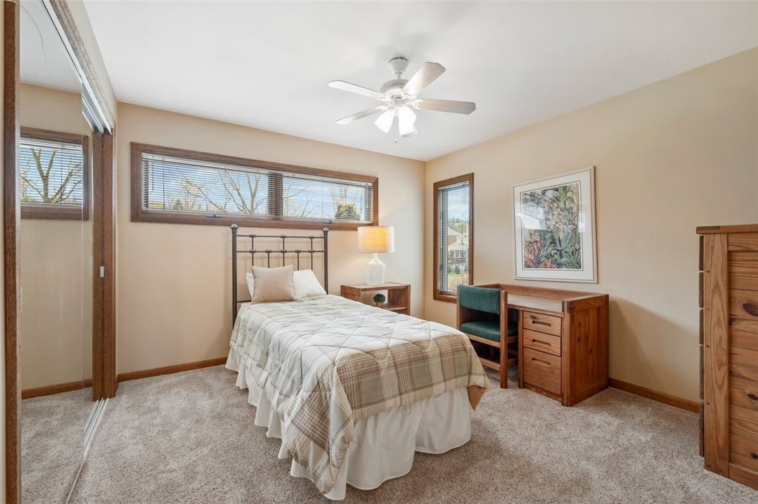 2698 Bethel Crest Dr, Bethel Park, Pennsylvania image 30