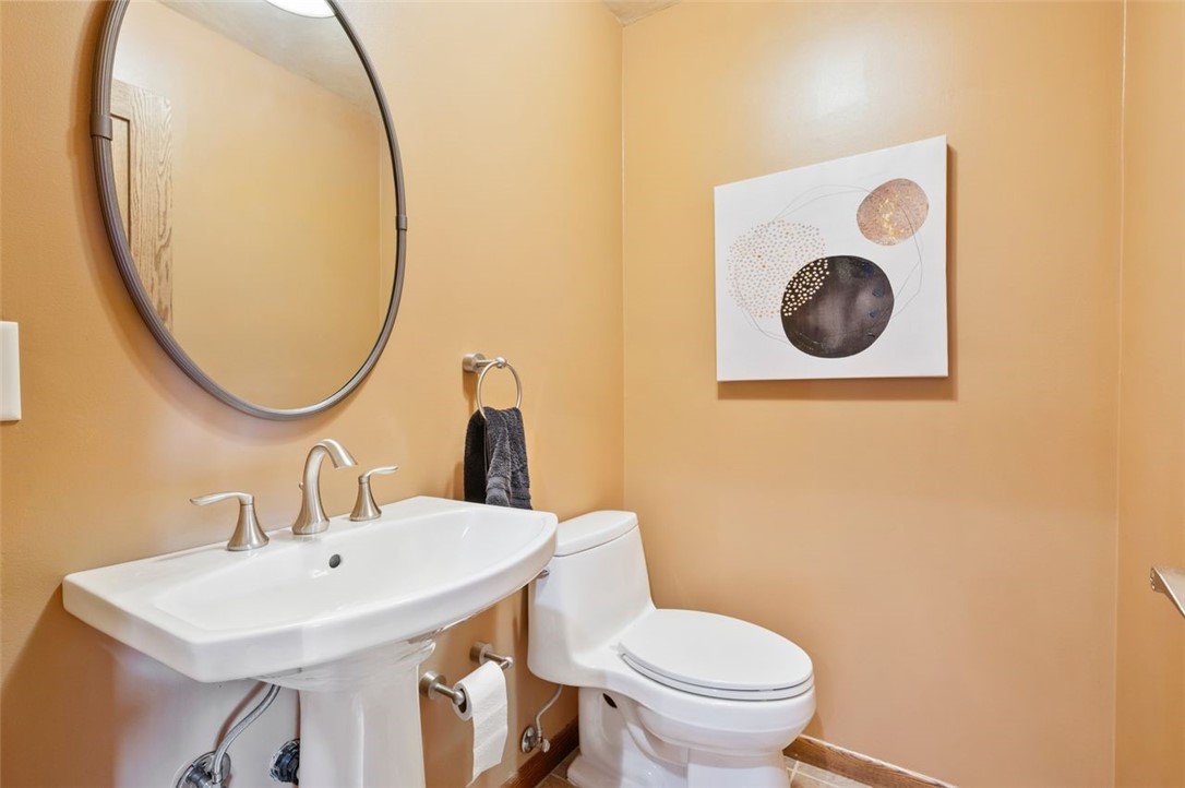 2698 Bethel Crest Dr, Bethel Park, Pennsylvania image 20