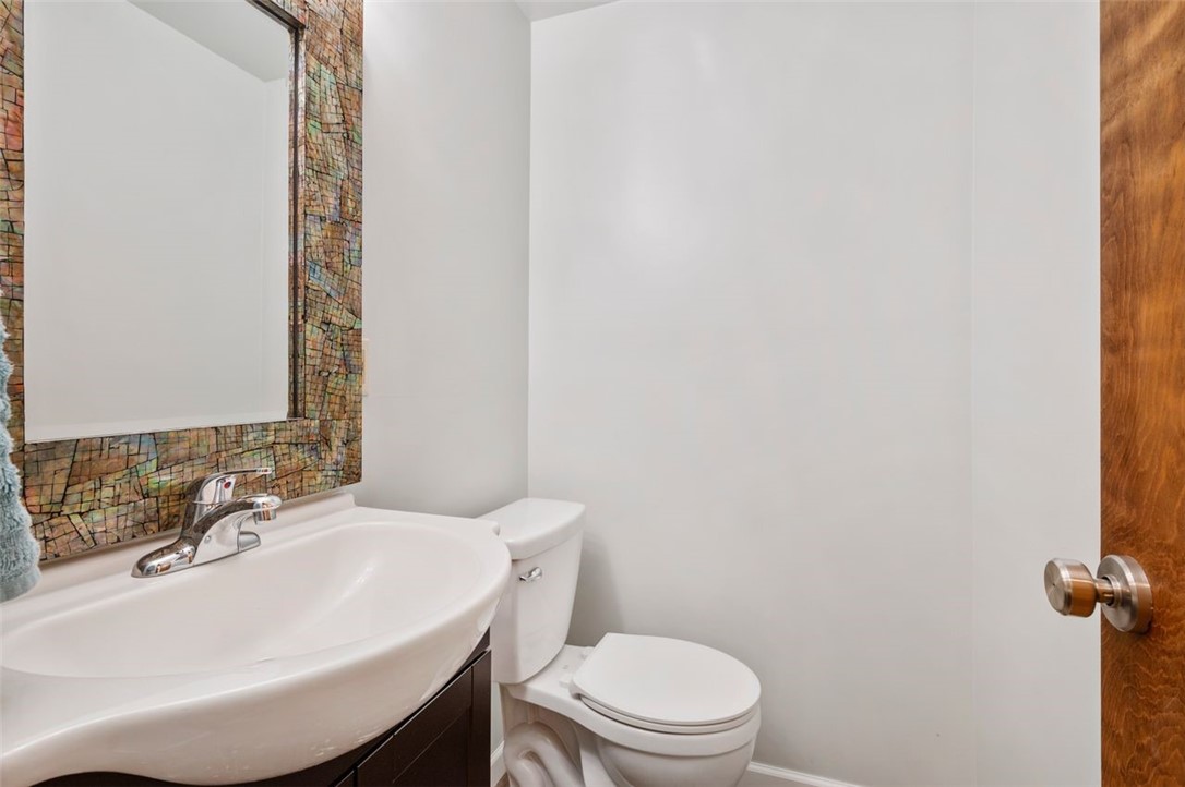 2698 Bethel Crest Dr, Bethel Park, Pennsylvania image 33
