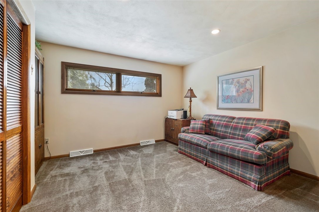 2698 Bethel Crest Dr, Bethel Park, Pennsylvania image 21