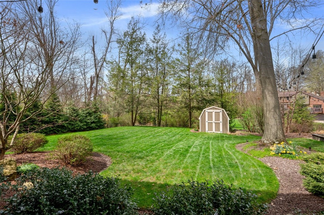 2698 Bethel Crest Dr, Bethel Park, Pennsylvania image 36