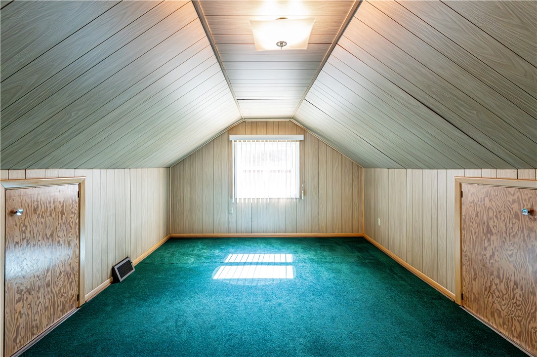1017 Scott Ave Ave, Jeannette, Pennsylvania image 27