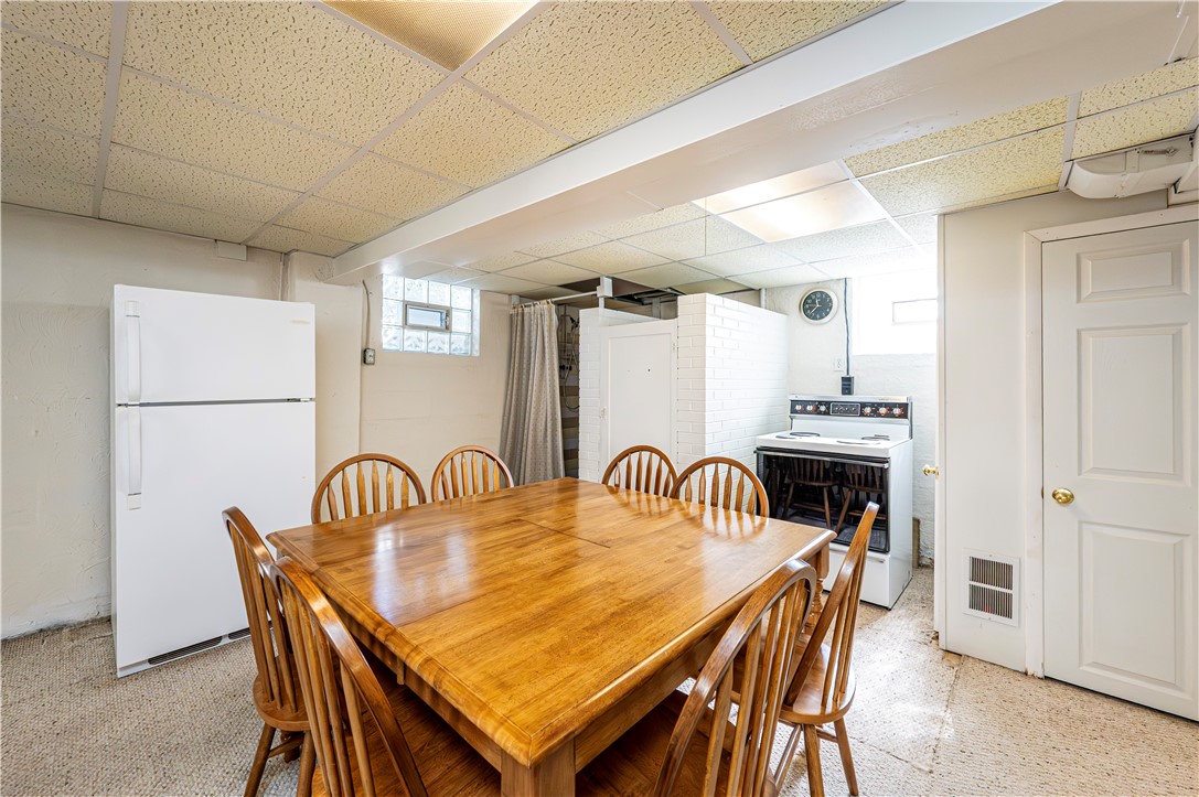 1017 Scott Ave Ave, Jeannette, Pennsylvania image 38