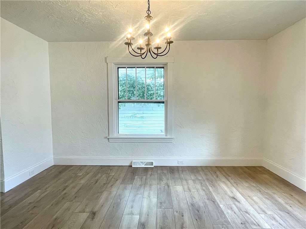 City Of But NE, Pennsylvania 16001, United States, 3 Bedrooms Bedrooms, ,1 BathroomBathrooms,Residential,Pending,50817