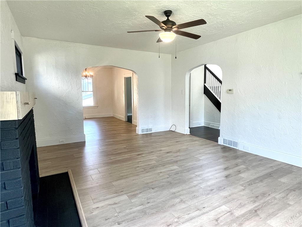 City Of But NE, Pennsylvania 16001, United States, 3 Bedrooms Bedrooms, ,1 BathroomBathrooms,Residential,Pending,50817