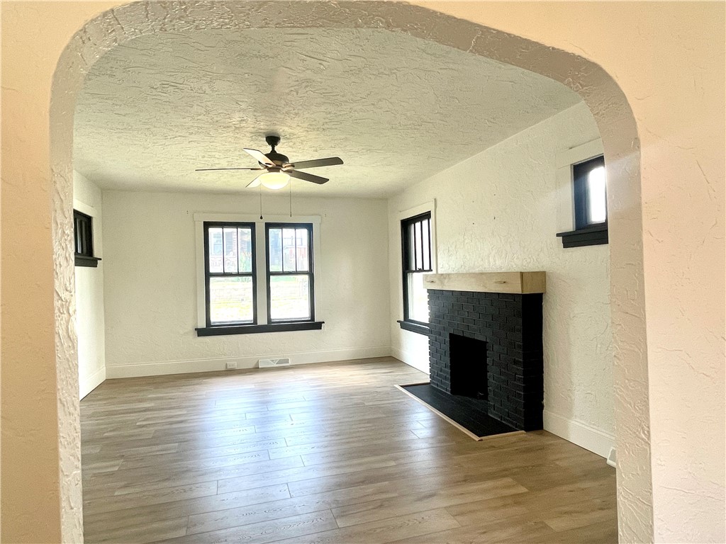 City Of But NE, Pennsylvania 16001, United States, 3 Bedrooms Bedrooms, ,1 BathroomBathrooms,Residential,Pending,50817