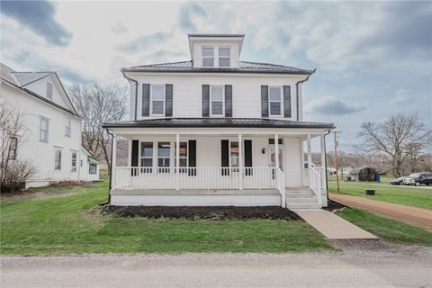 Photo of 4992 Richmond Rd, Rochester Mills, PA 15771 (MLS # 1745794)