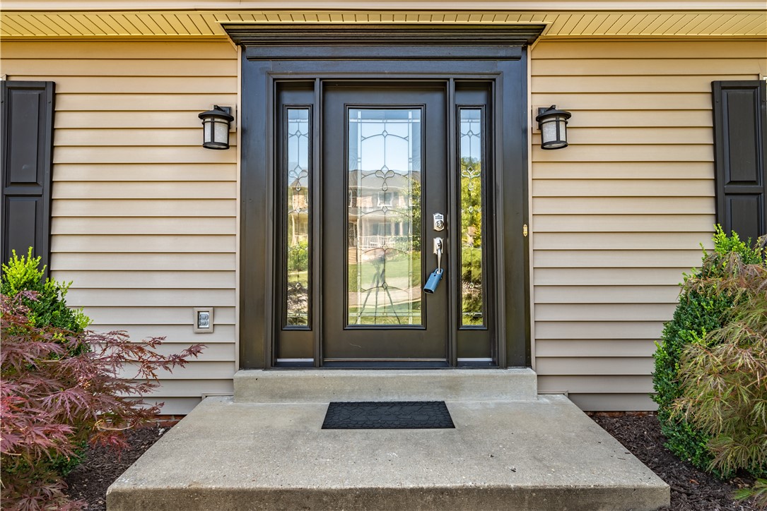 Seven Fields Boro, Pennsylvania 16046, United States, 4 Bedrooms Bedrooms, ,3 BathroomsBathrooms,Residential,Active,234079