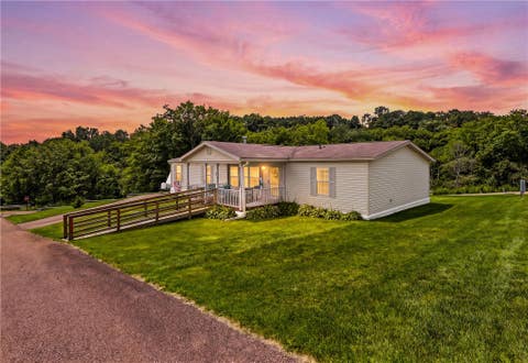 Photo for 105 Sunset Drive