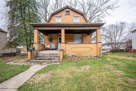 Photo of 1731 Leishman Ave, New Kensington, PA 15068 (MLS # 1743706)