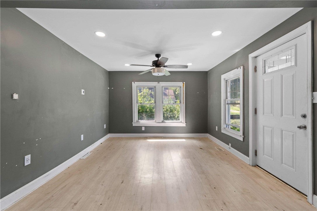 7087 Baptist Rd
