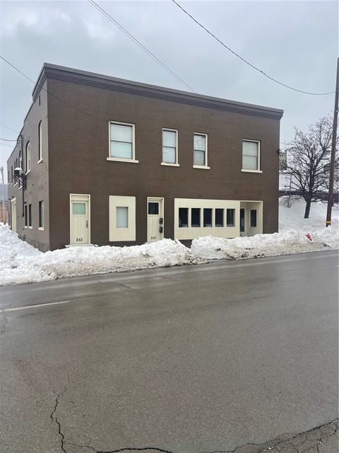 248-252 W Jefferson St City of But NW PA 16001