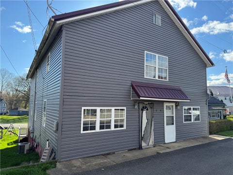 Multifamily For Sale - 134 Highway St St<br/> South Huntingdon, PA 15698