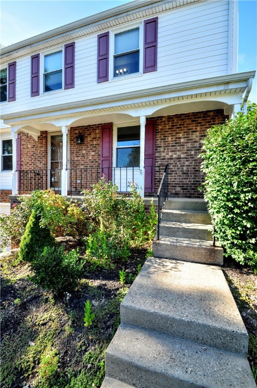 603 Meade Dr