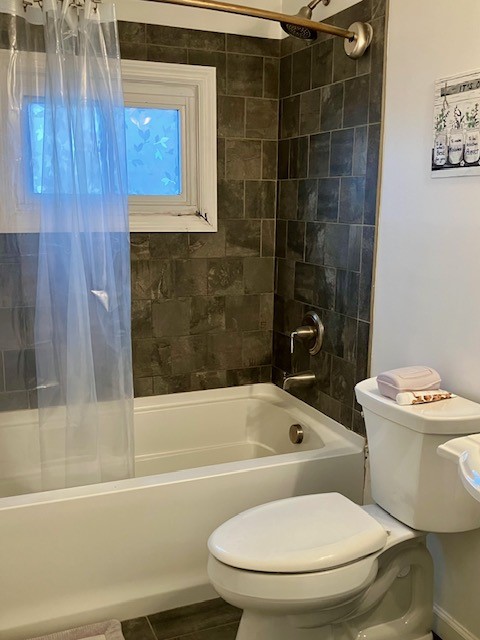 Johnstown, Pennsylvania 15909, United States, 2 Bedrooms Bedrooms, ,1 BathroomBathrooms,Residential,Active,214374