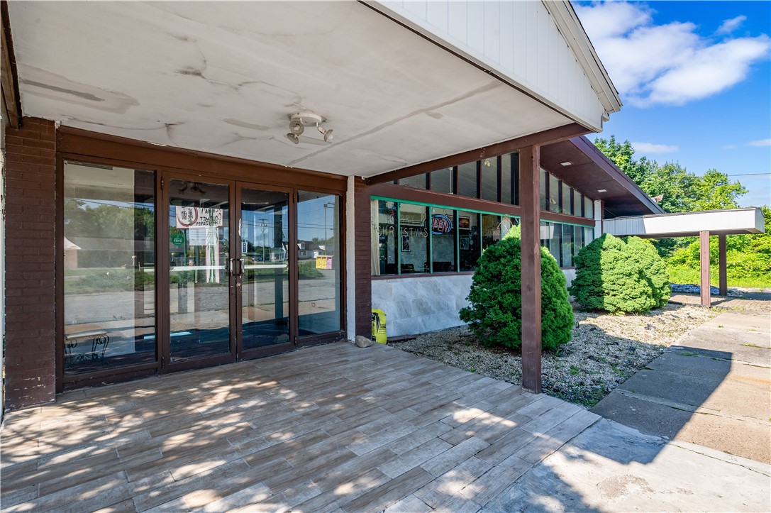 1700 N Main Street Ext