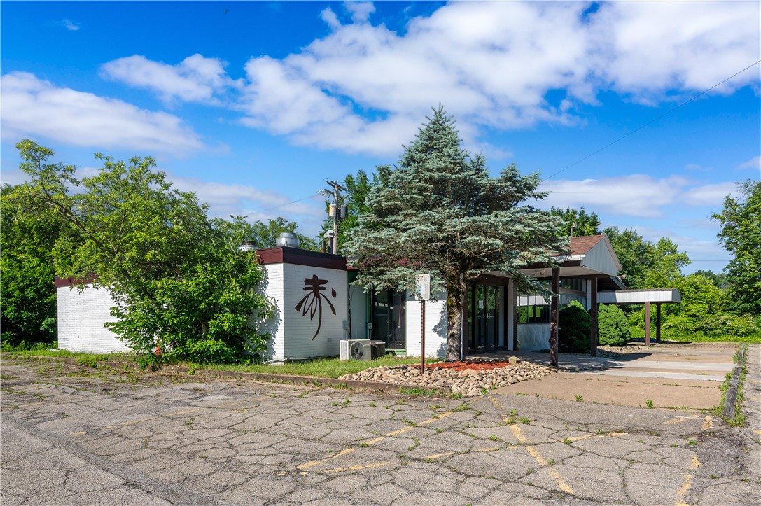 1700 N Main Street Ext